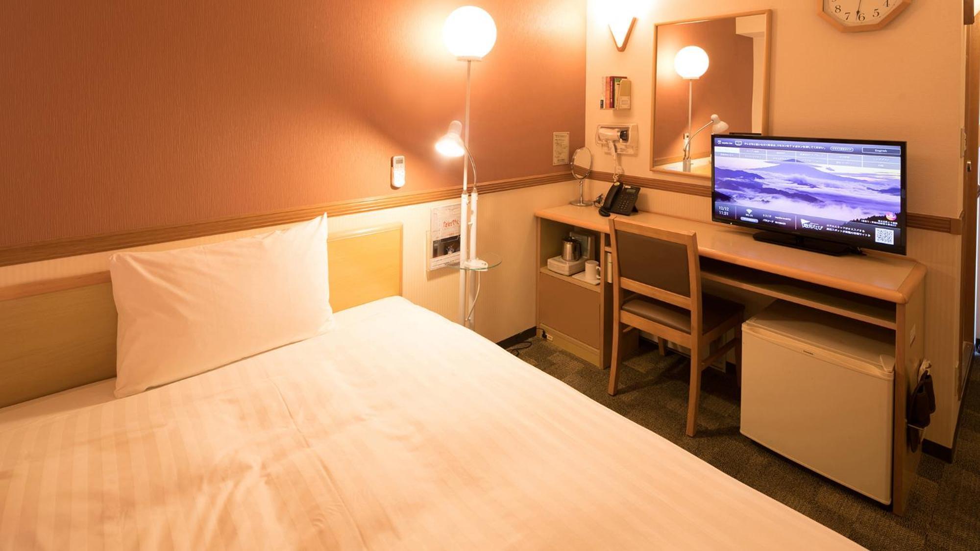 Toyoko Inn Hakata-Guchi Ekimae Фукуока Стая снимка